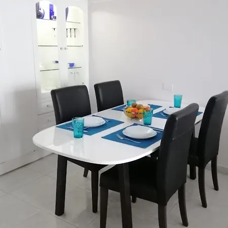 Donana Apartment At First Beachline Apartman *